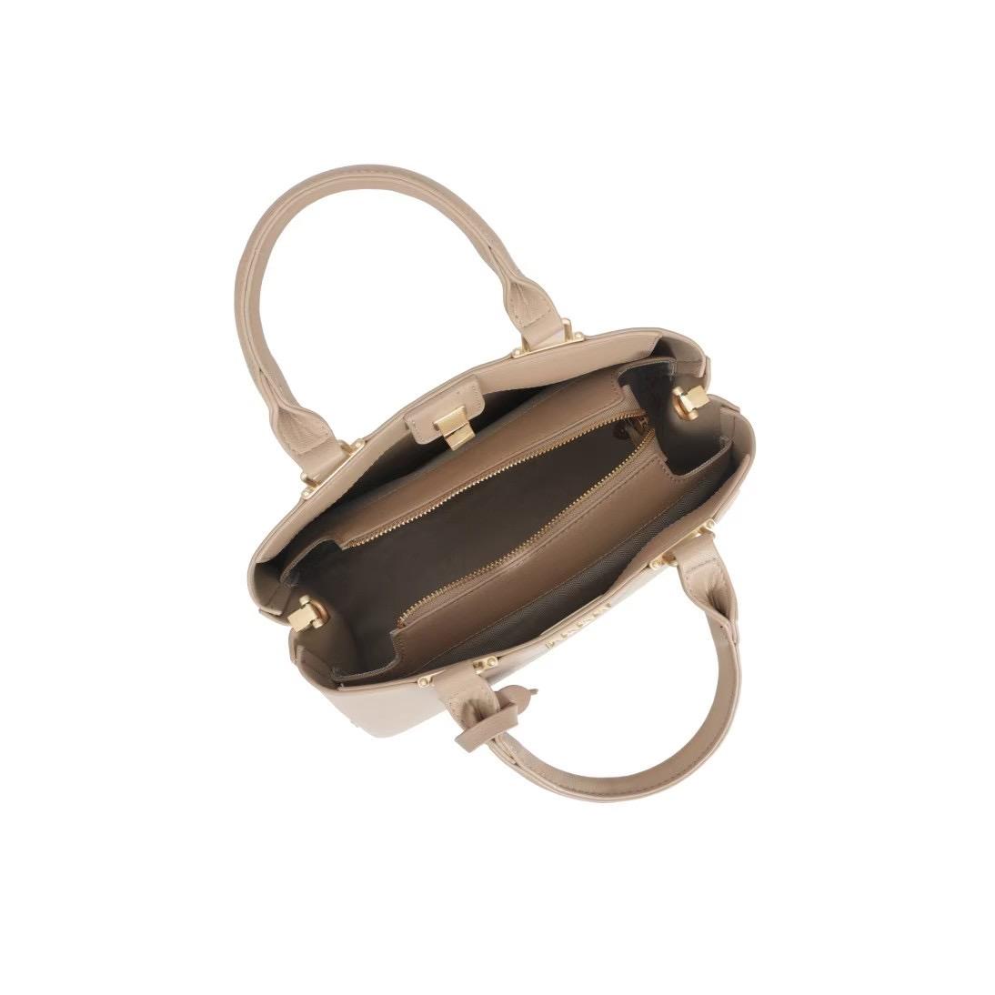 GLORIALARRY Venus Handbag