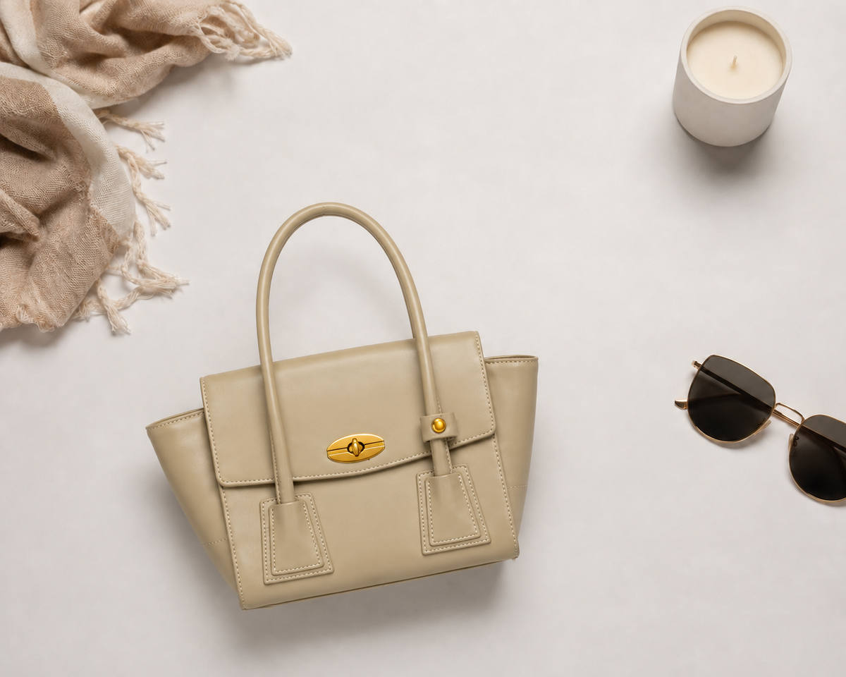 FEFE — Wing-Flap Twist-Lock Tote